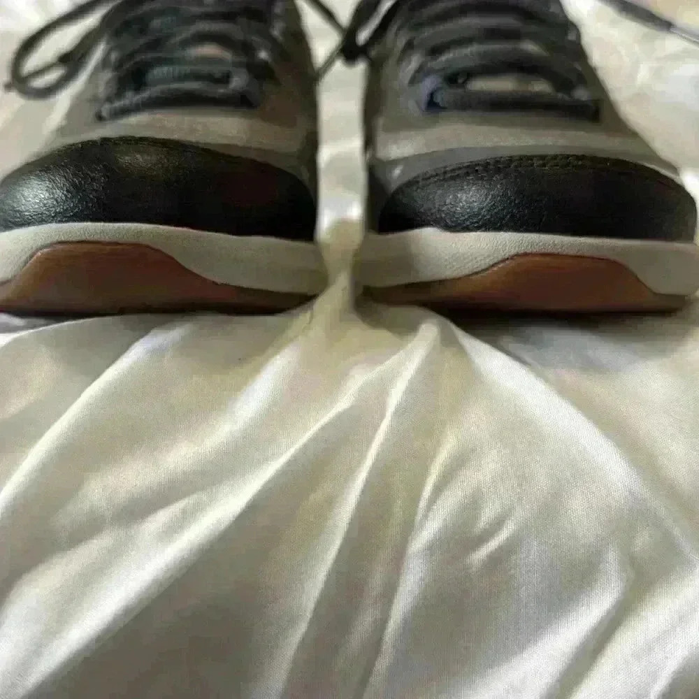Women’s Cobb Hill Skylar M Lace Waterproof Sneakers– Grey 7.5 - Picture 5 of 9